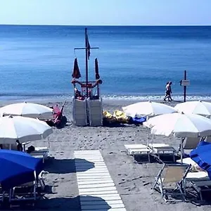 Vicino Mare 3 Minuti Wifi , Savona Italia