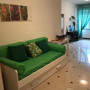 Chez Christine La Petite , Cogoleto Italia