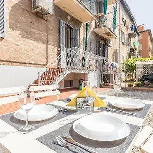 Essential - Ambrogio Host Appartamento